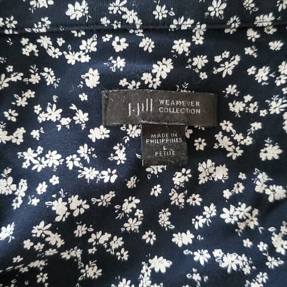 J Jill Wearever Ditsy Floral Top L Petite Navy Blue White 3/4 Sleeve Tunic - Picture 4 of 6